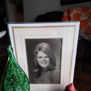 Meet your Posher, Connie